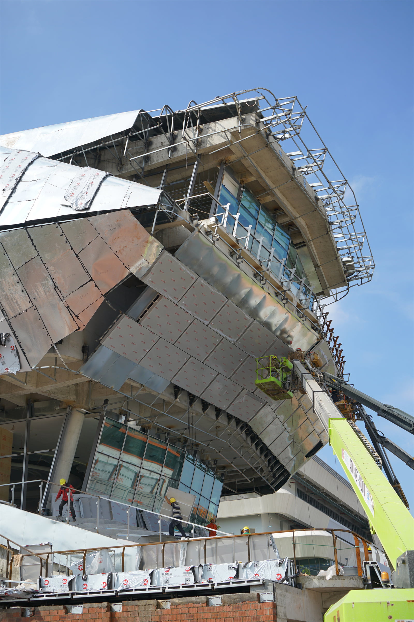 领克 MEC 汽车运动体验中心(成都)施工现场